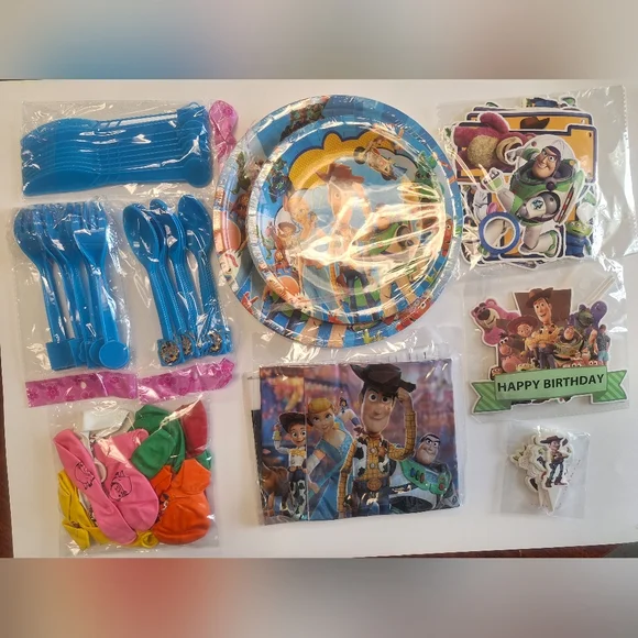 Toy Story Birthday decoration kit- New in package - Picture 3 of 6